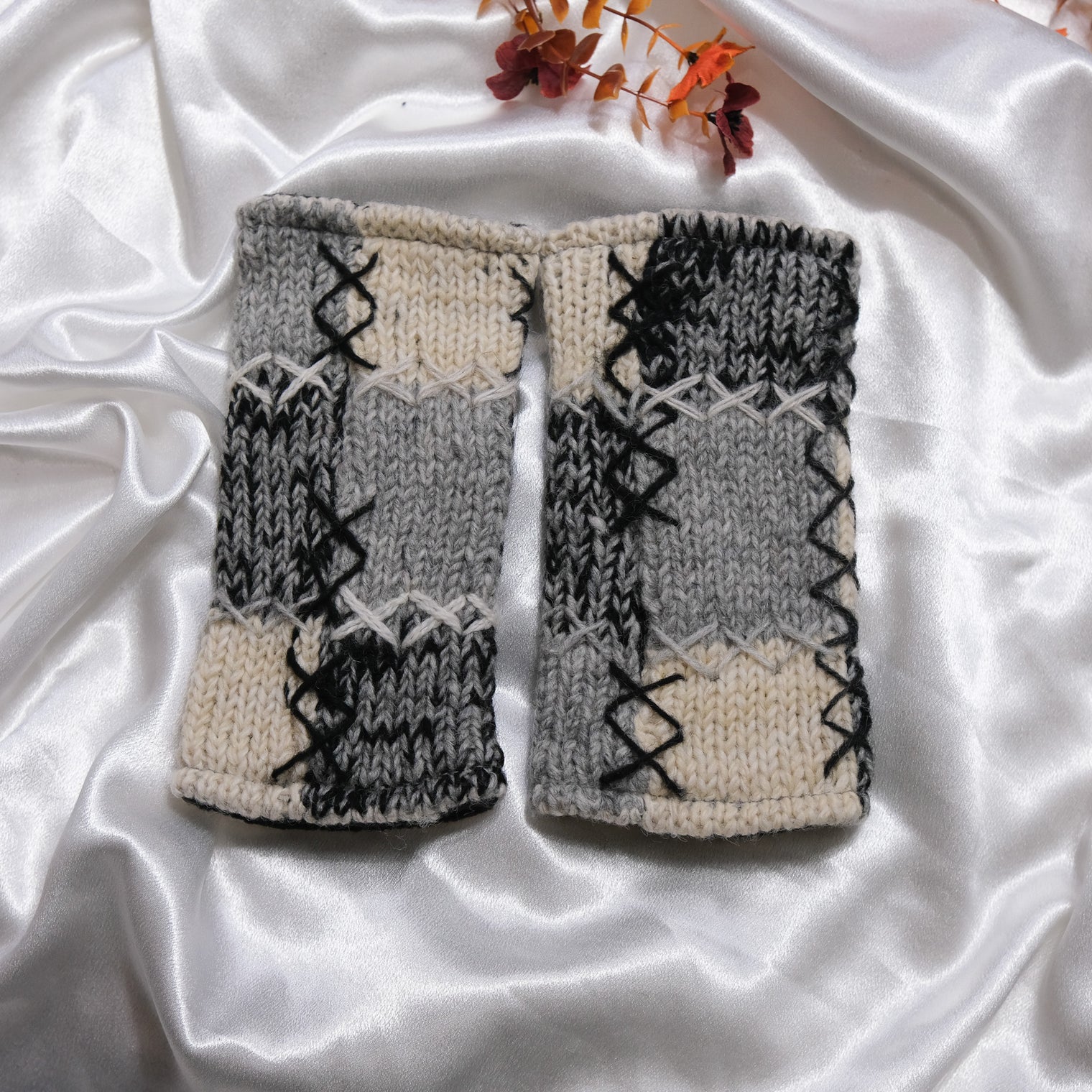 Hand Knit Patch Handwarmers with Fleece Lining