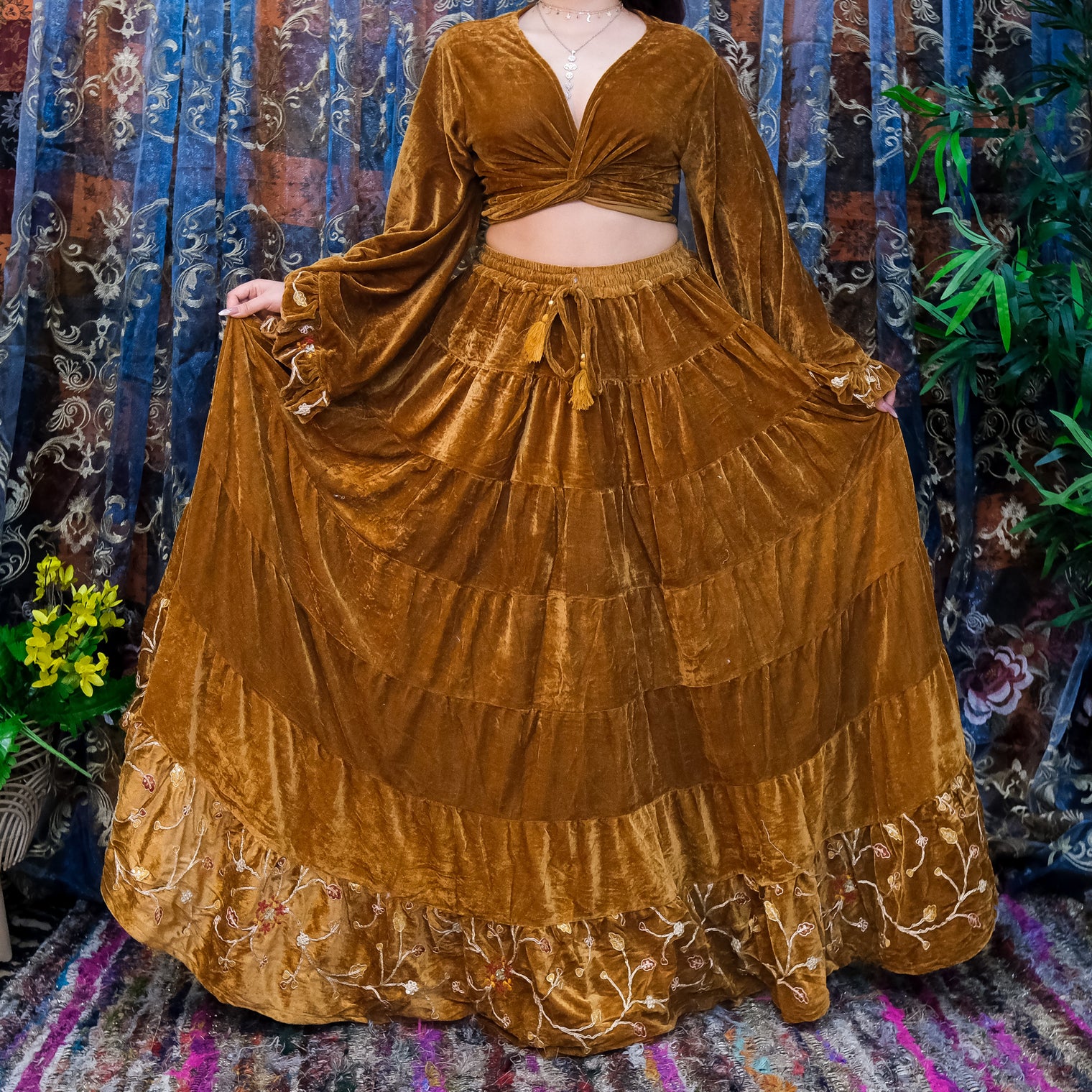 Flowy Velvet Embroidery Skirt with Ruffle Sleeve Top