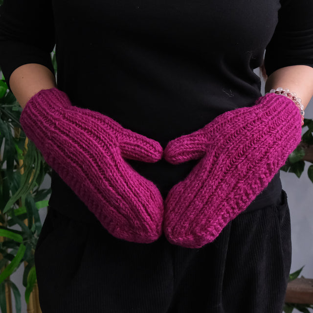 Cable Knit Solid Color Winter Mittens
