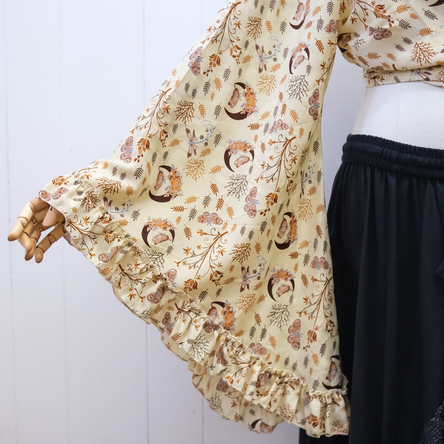 Fairy Bloom Flare Sleeve Top