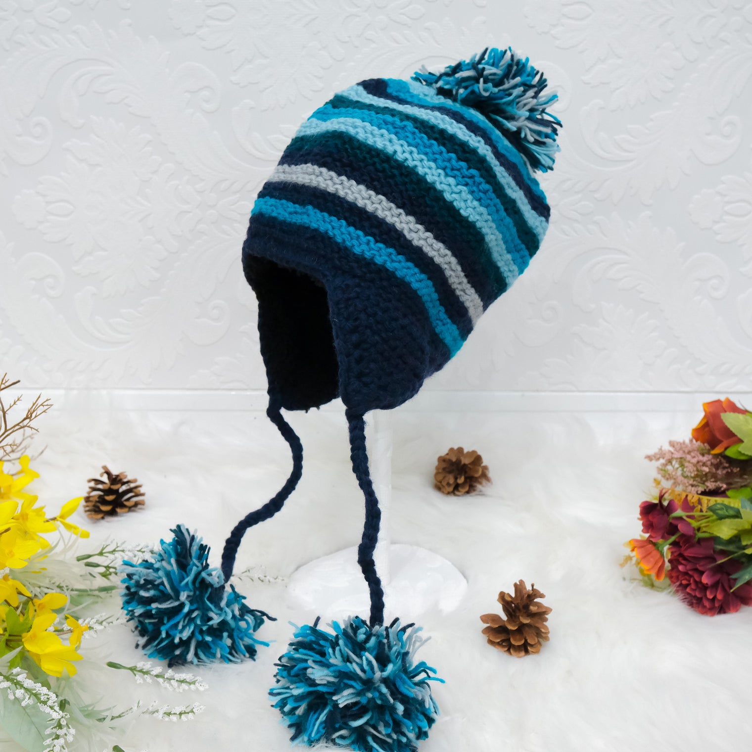 HandKnit Woolen Bobble Hat
