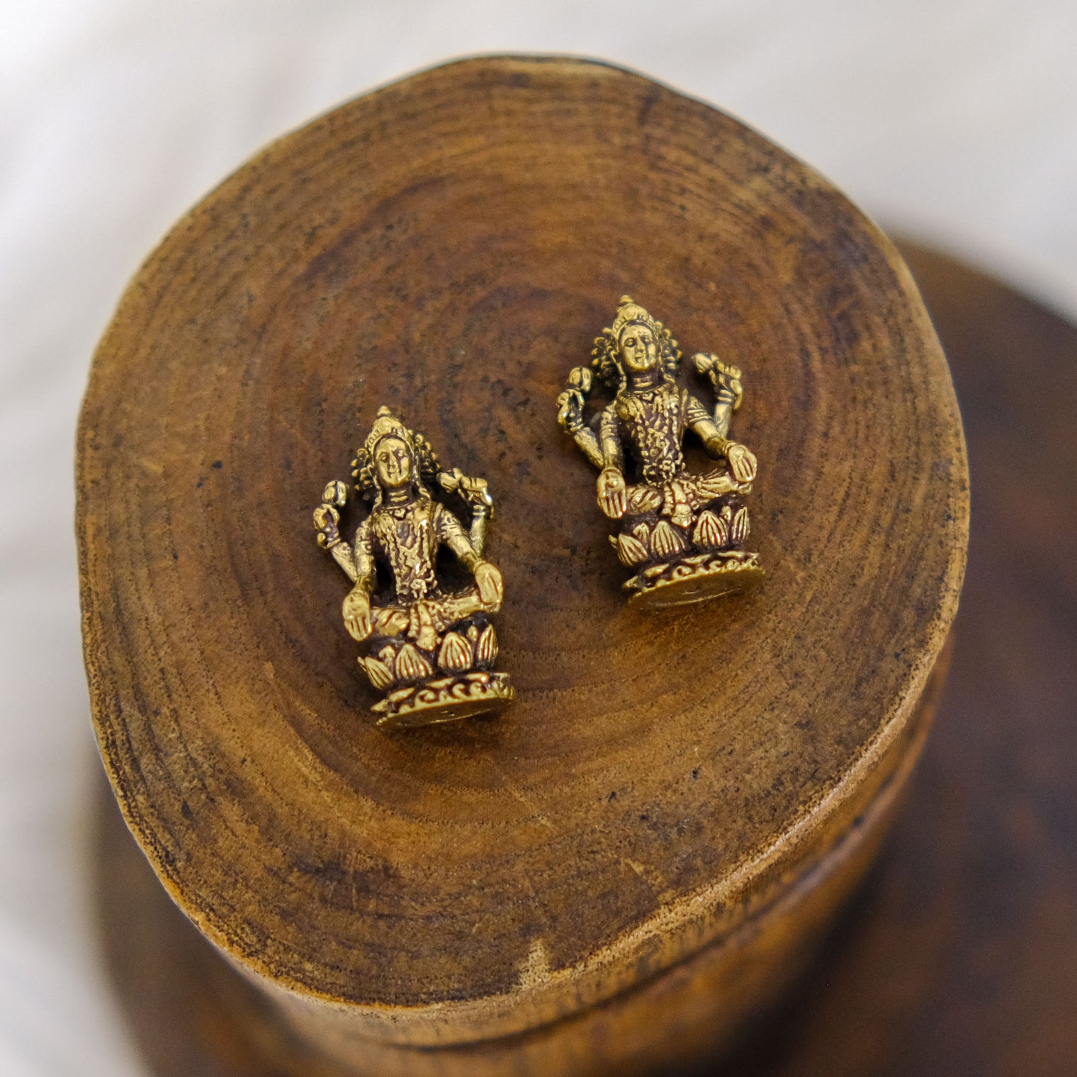 Brass Laxmi Statue, the Goddess of Wealth and Prosperity