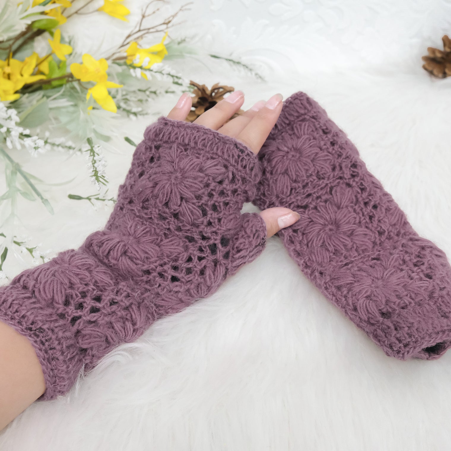 Crochet Solid Color Fleece Lined Gloves