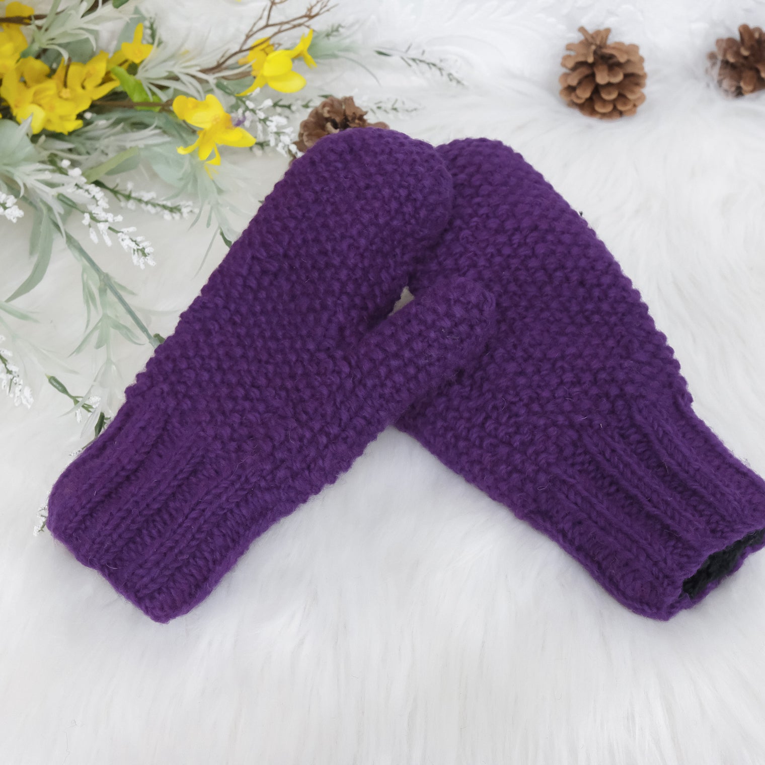 Hand Knit Woolen Unisex Mitten