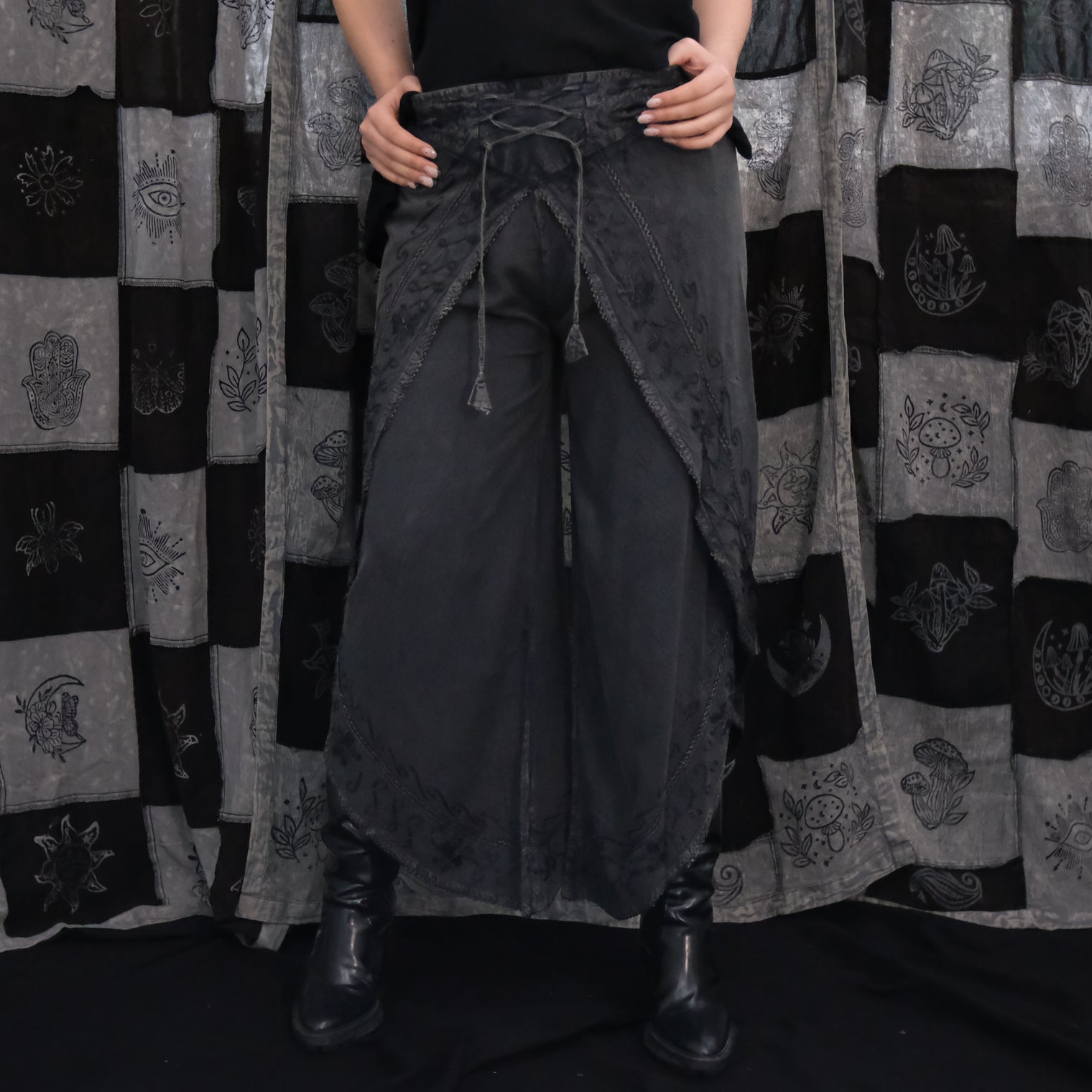 Flowy High Slit Embroidery Palazzo Pants