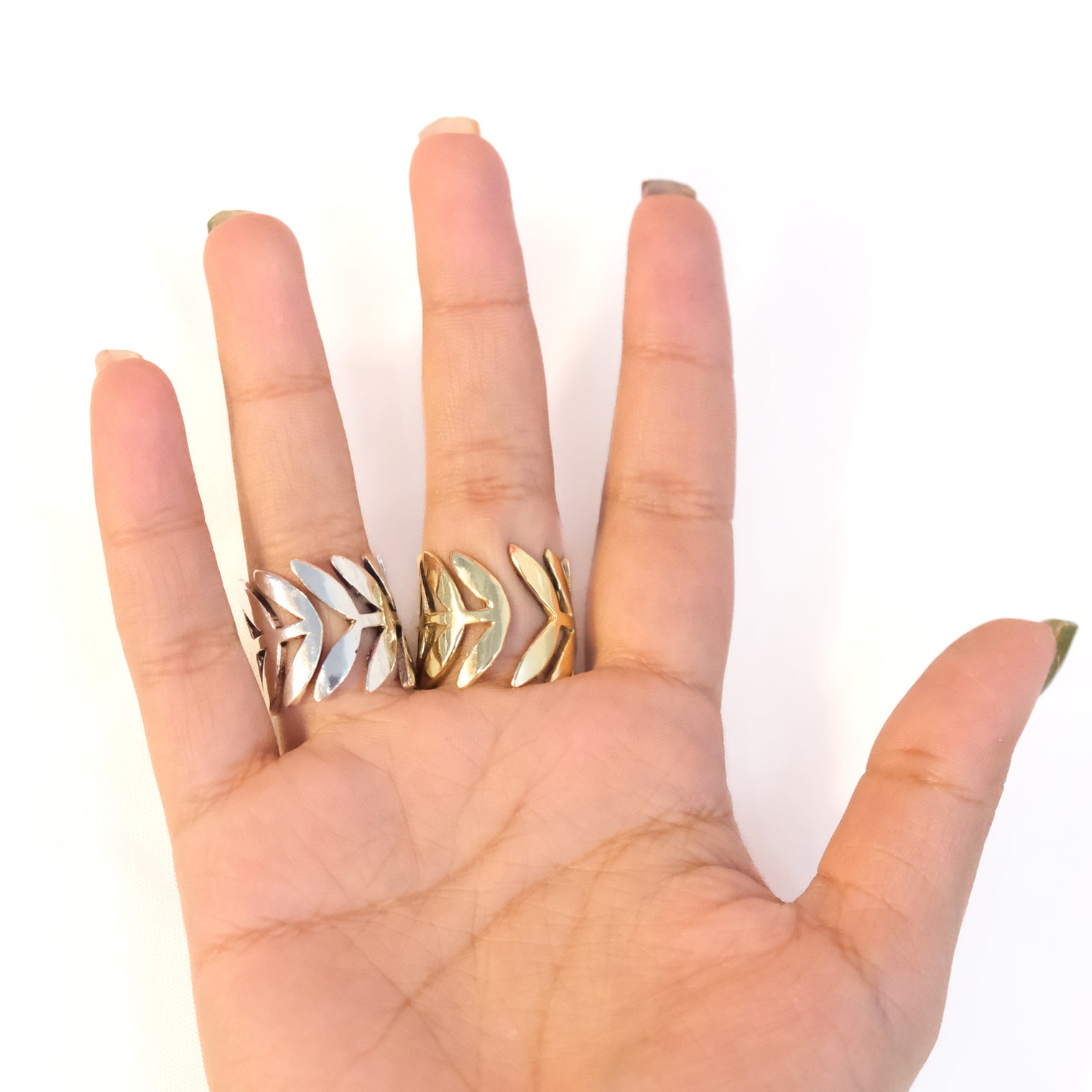 Adjustable Leaf Vine Statement Ring