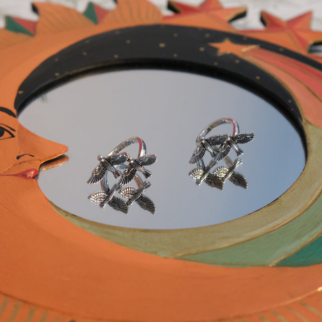 Adjustable Flying Bird Ring