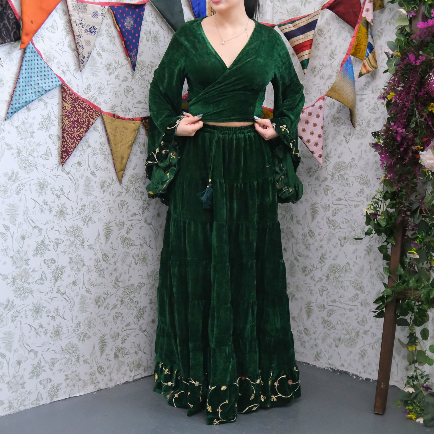 Flowy Velvet Embroidery Skirt with Ruffle Sleeve Top