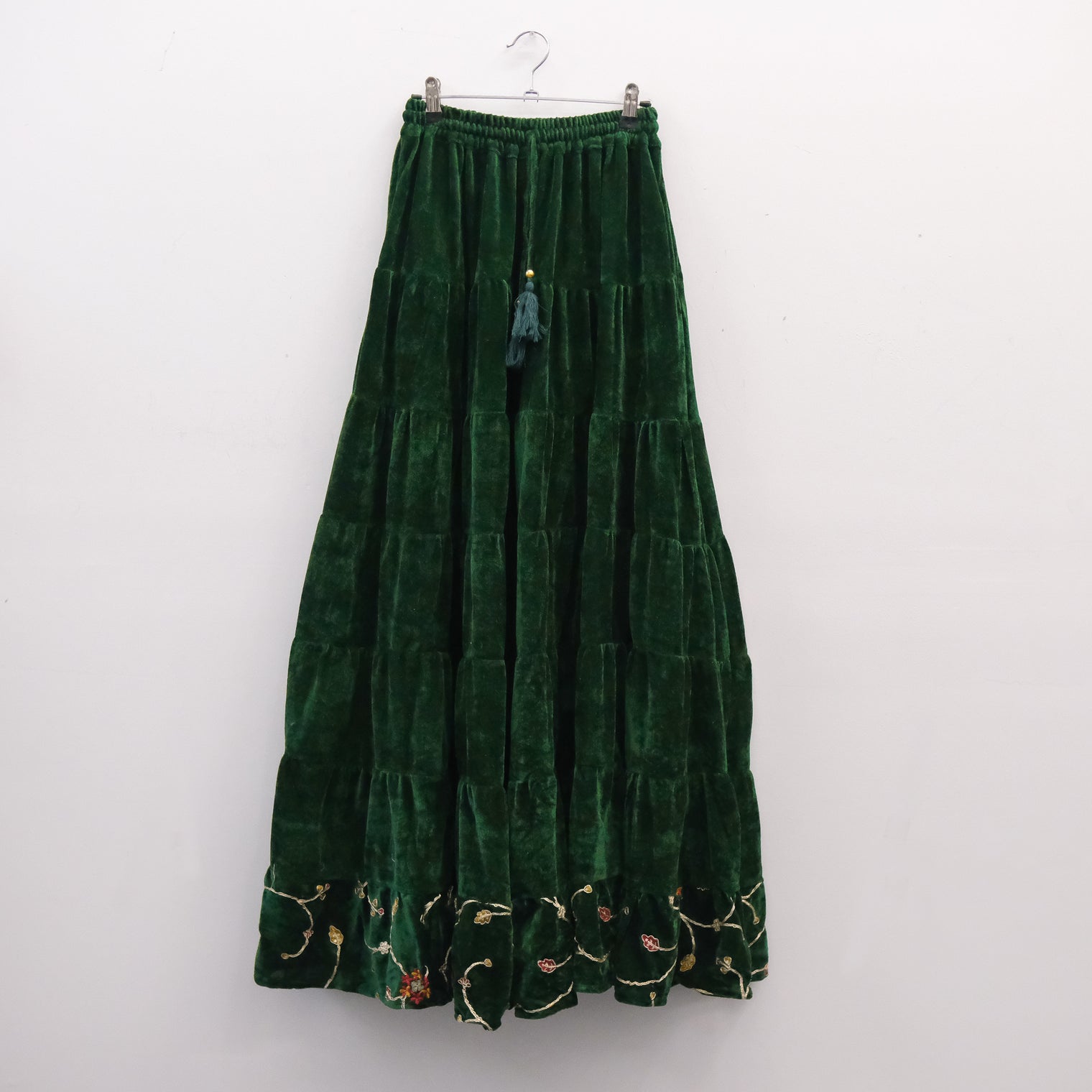 Flowy Embroidery Velvet Skirt