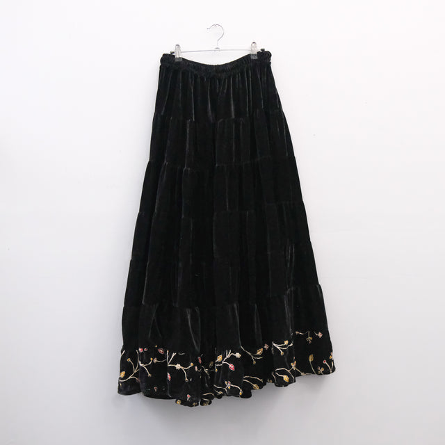 Flowy Embroidery Velvet Skirt