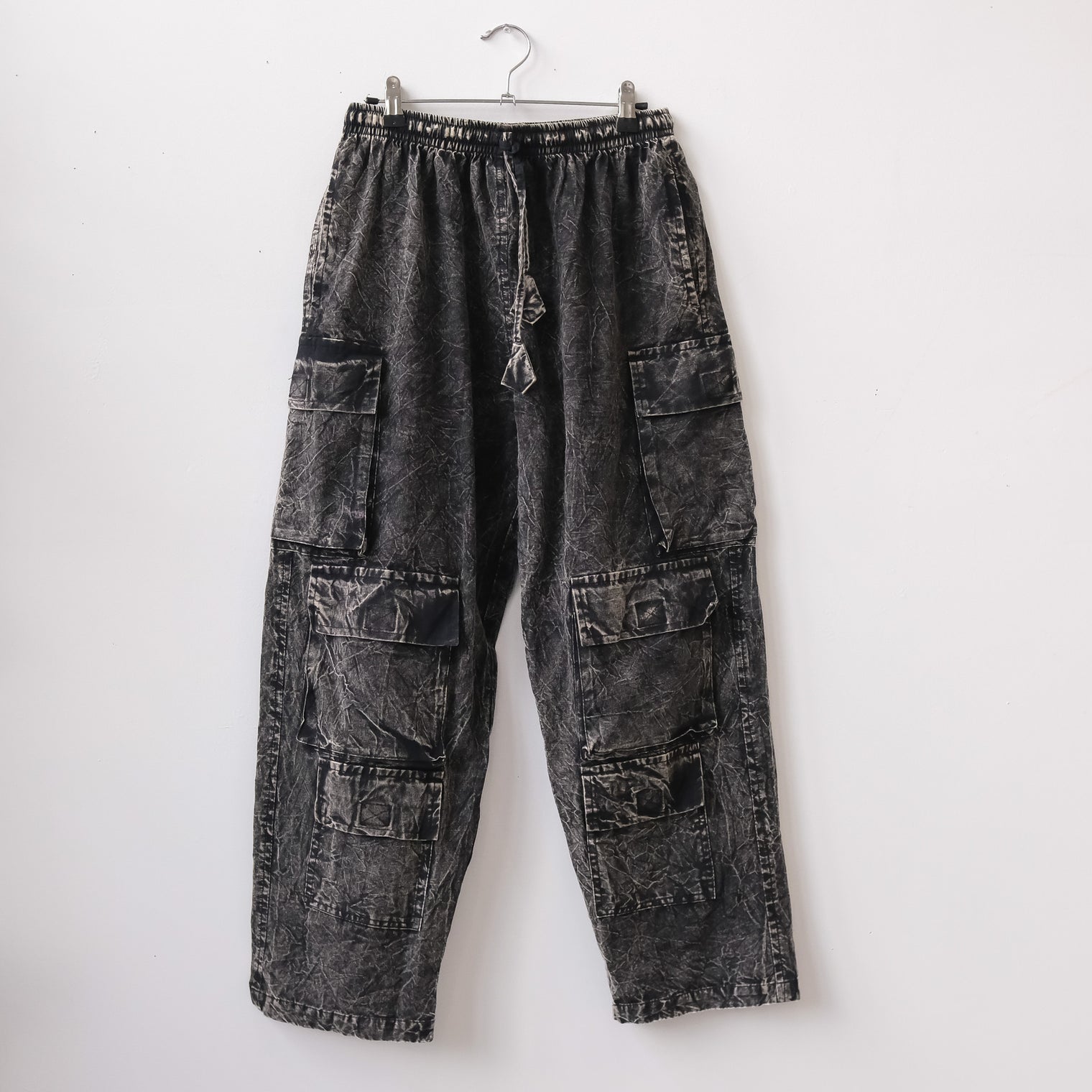 Stonewashed Cotton Cargo Utility Pants with Pockets