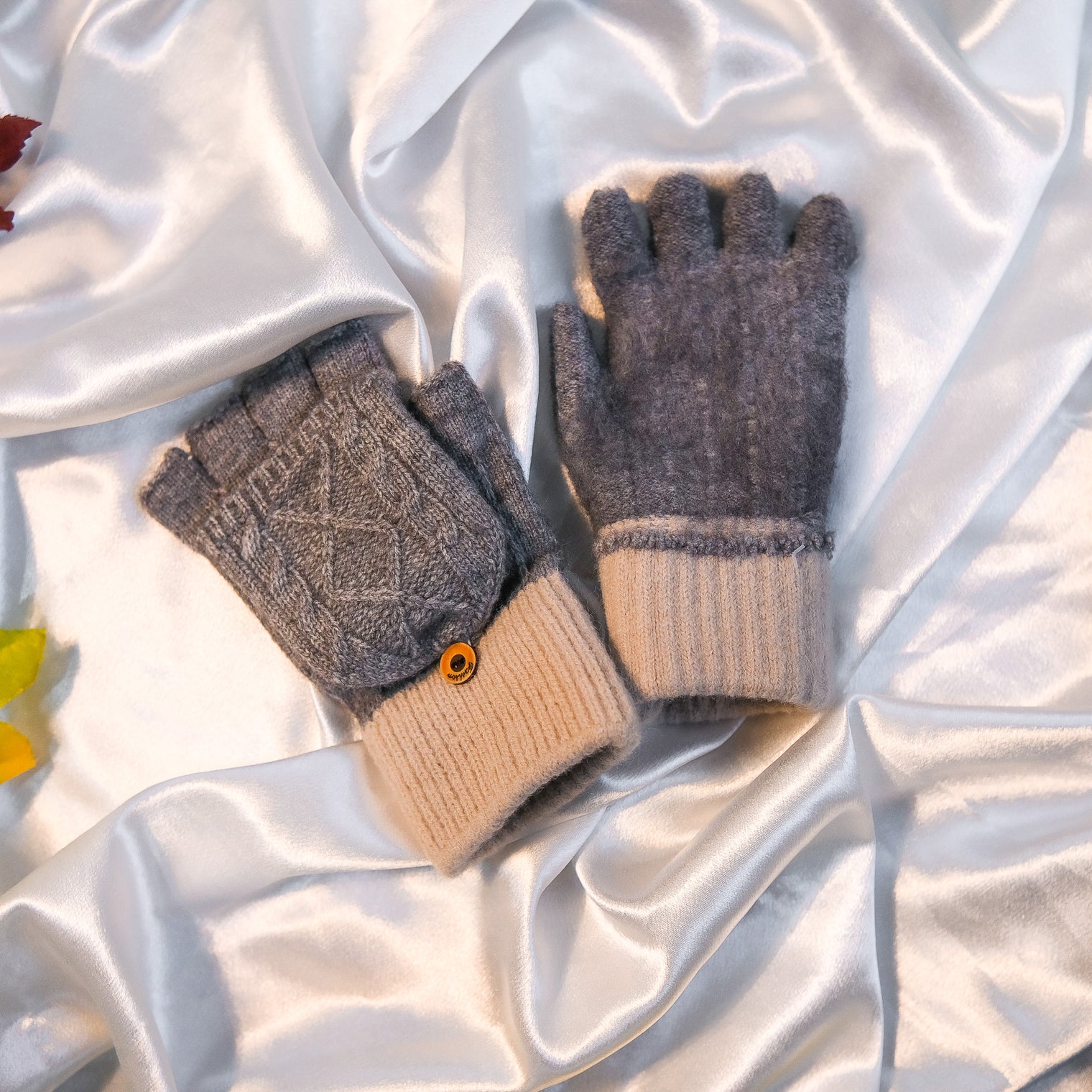 Warm Knitted Style Half Finger Convertible Gloves/Mitten