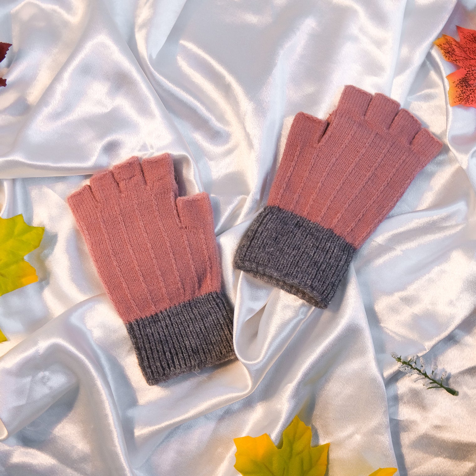 Warm Knitted Style Half Finger Convertible Gloves/Mitten
