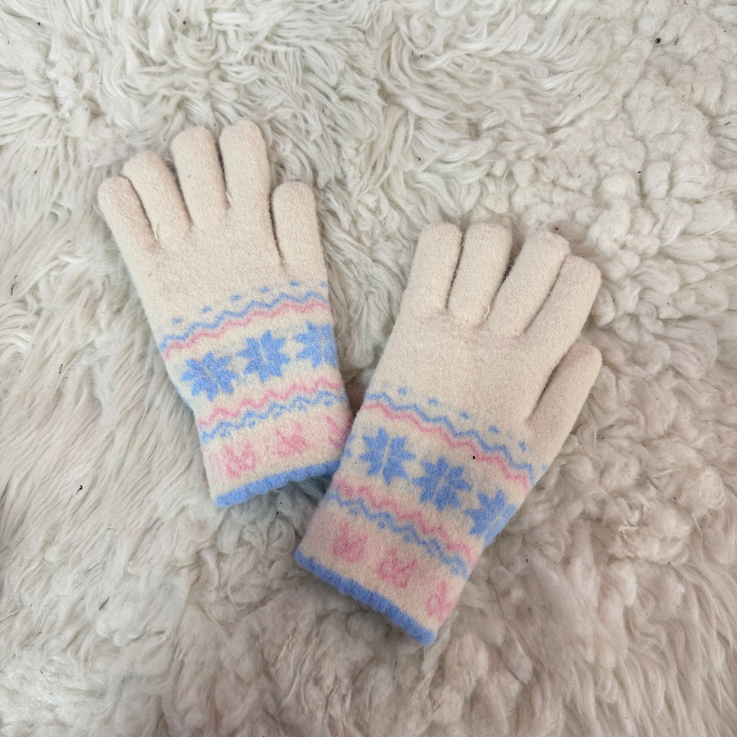 Fleece Lined Snowflake Winter Gloves
