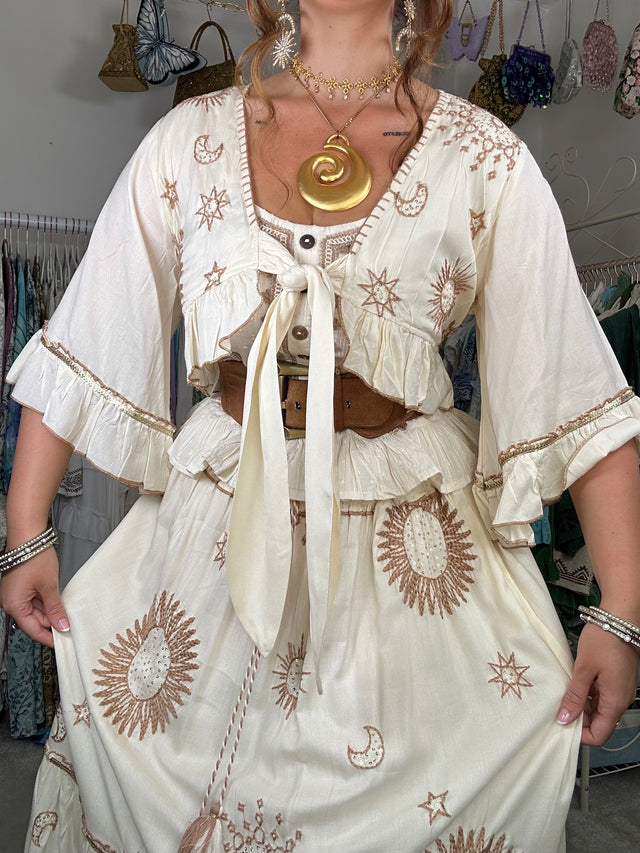 Bohemian Embroidery Skirt with Ruffle Sleeve Top