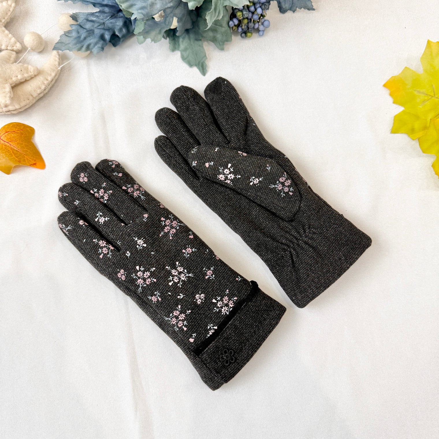 Floral Printed Adult Winter Gloves