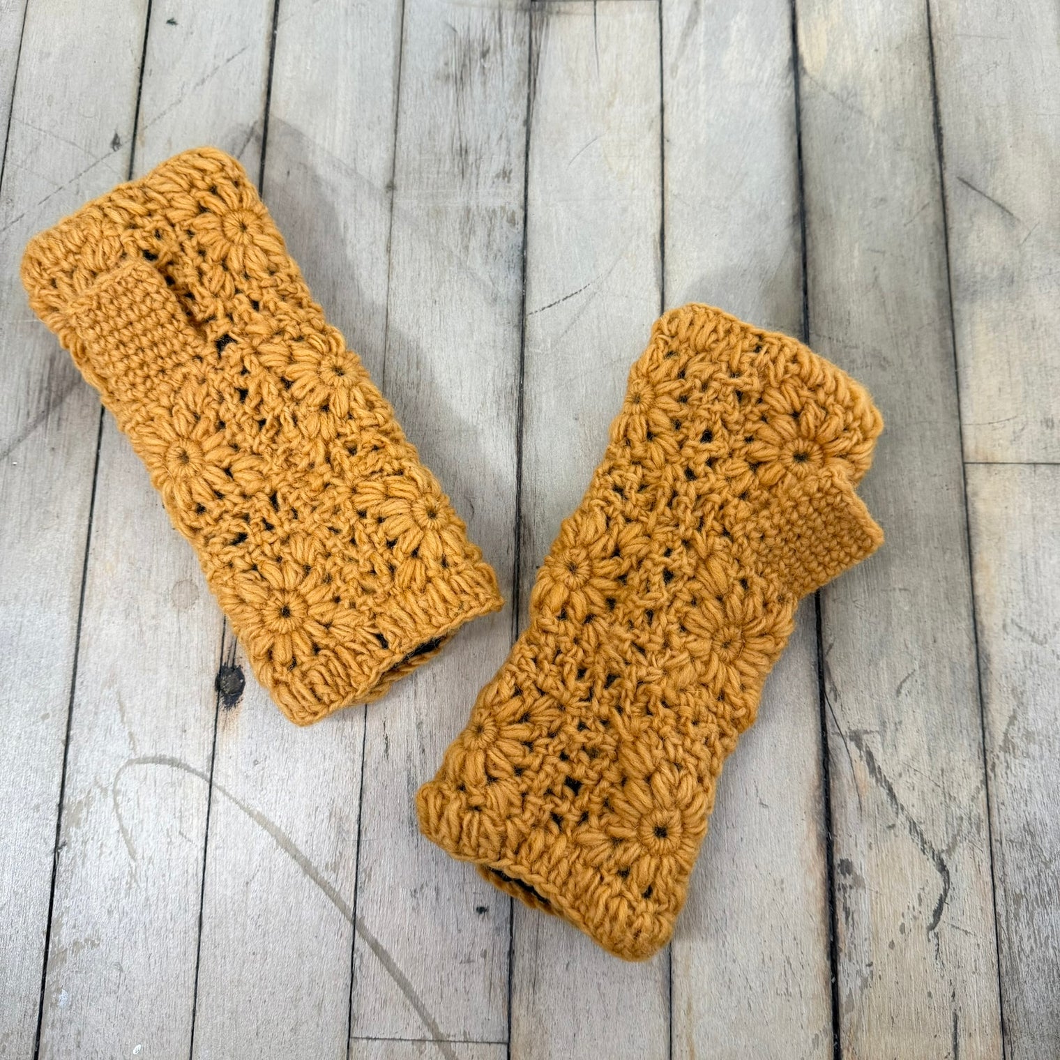 Crochet Solid Color Fleece Lined Gloves