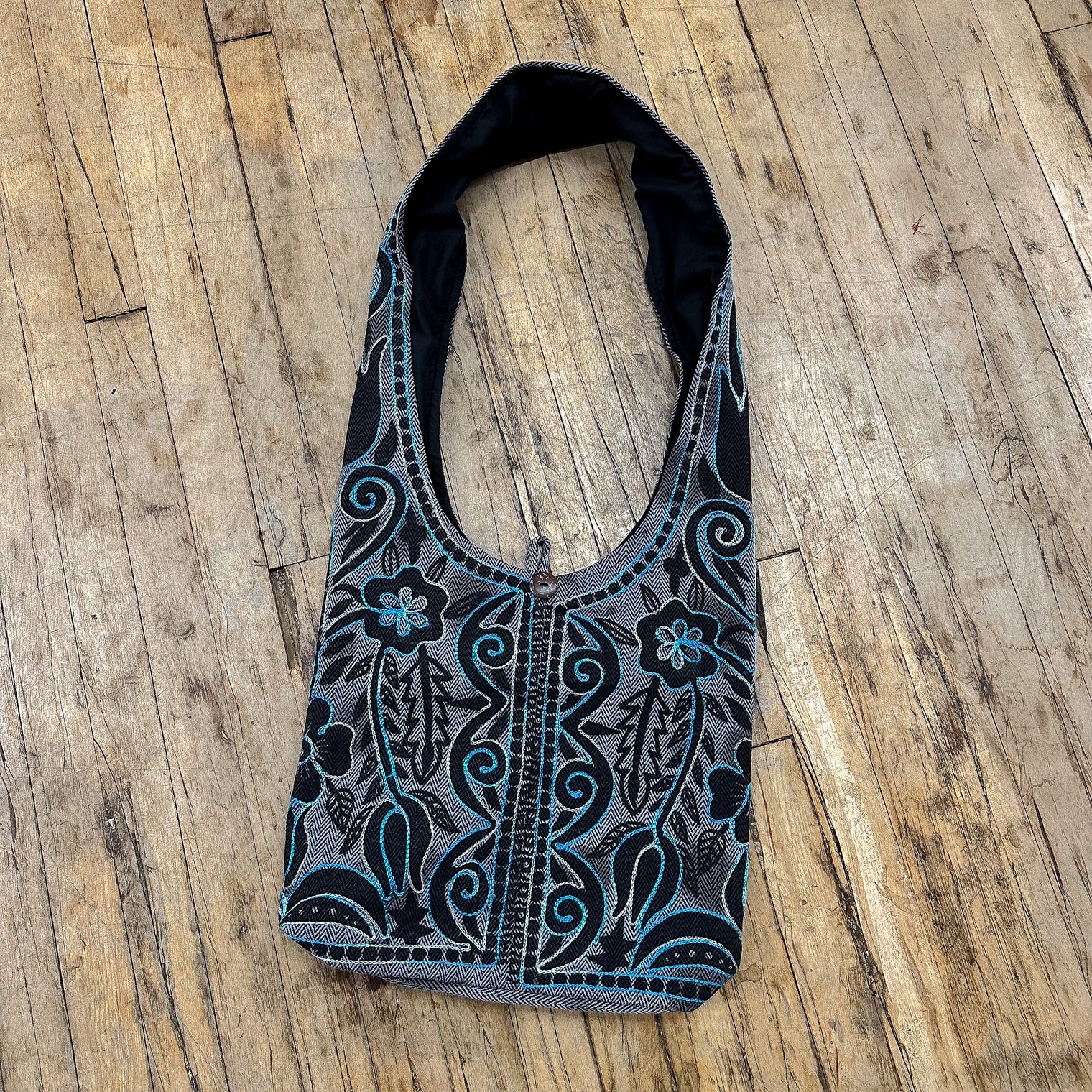 Embroidery Cotton Messenger Bag