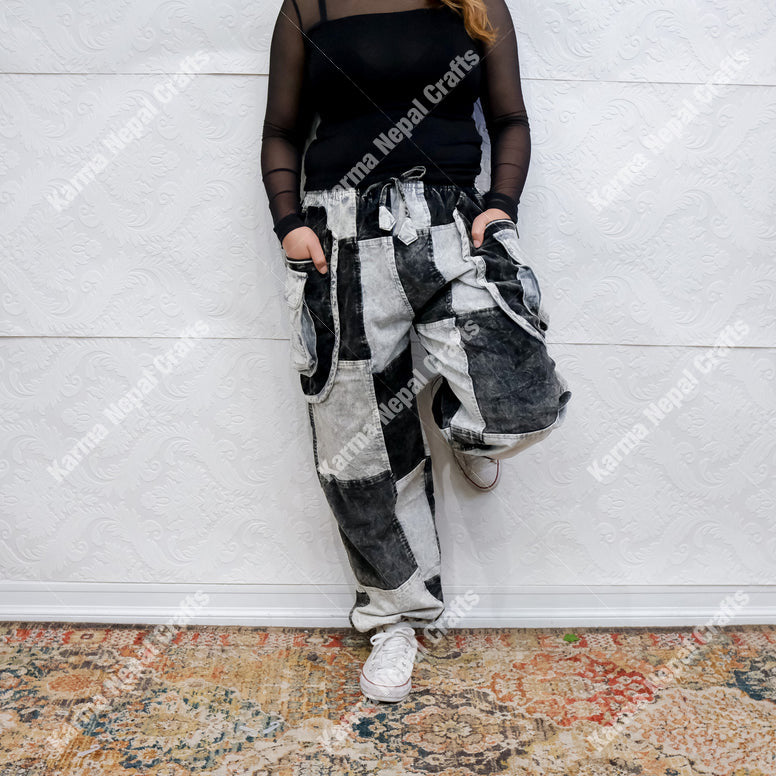 Patch Corduroy Baggy Pants