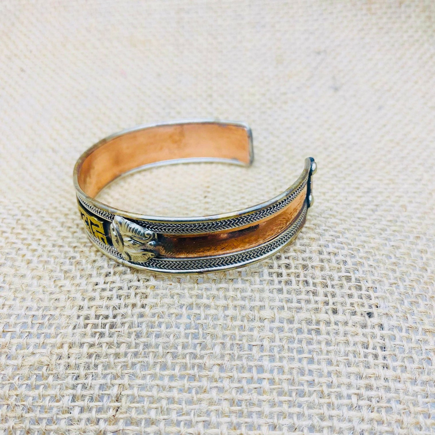 Handmade Copper Bracelet with Buddhist Healing Mantra, Copper Cuffs, Vintage Jewelry, Om Ma Ni Pa Mi Hu Bracelet, Adjustable Unisex Bracelet