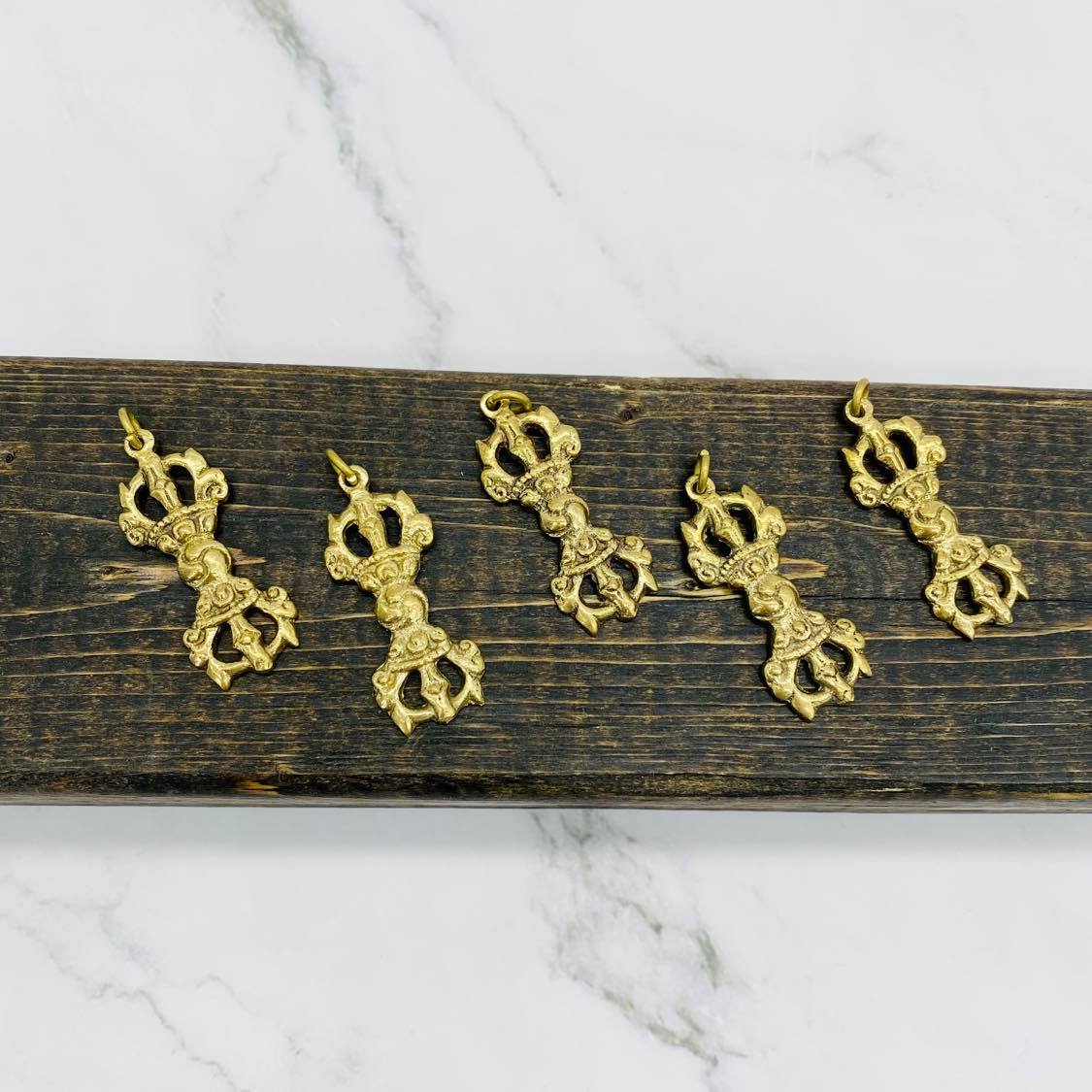 Dorje Pendant, Gold Vajra Pendant, Handmade Buddhist Amulet, Symbol of Protection, Single Dorje Jewelry, Buddhist Talisman, Buddhist Mantra