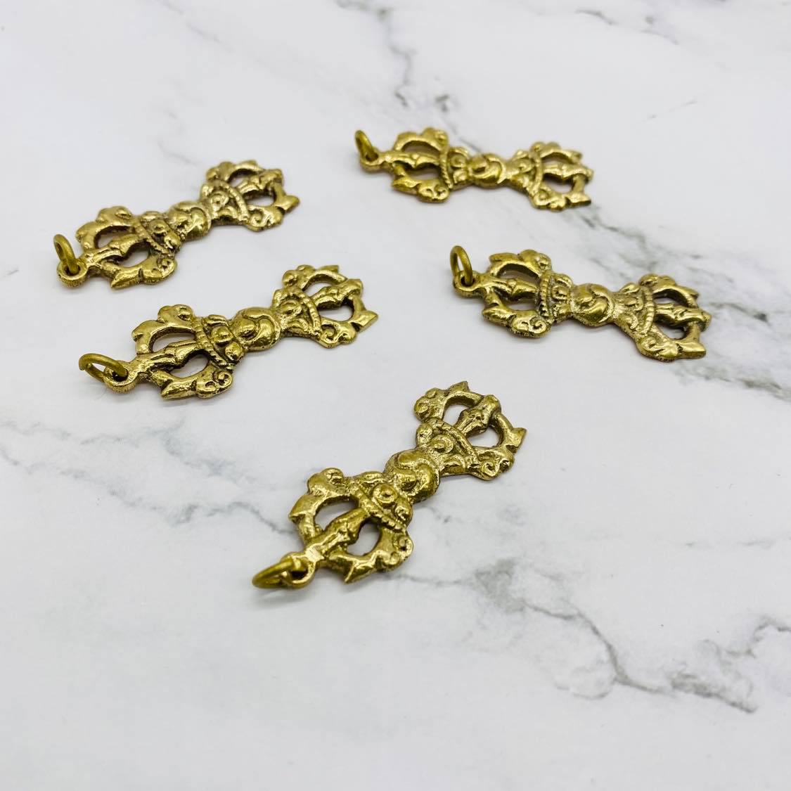 Dorje Pendant, Gold Vajra Pendant, Handmade Buddhist Amulet, Symbol of Protection, Single Dorje Jewelry, Buddhist Talisman, Buddhist Mantra