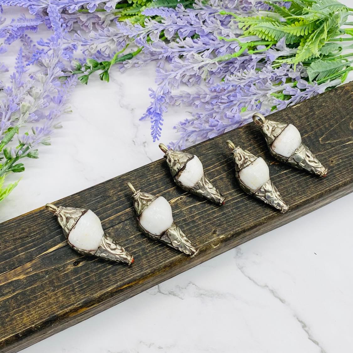 Conch Shell Pendant, Handmade Shell Pendant with Shell, Unique Jewelry, Statement Jewelry, Tibetan Style Pendant from Nepal