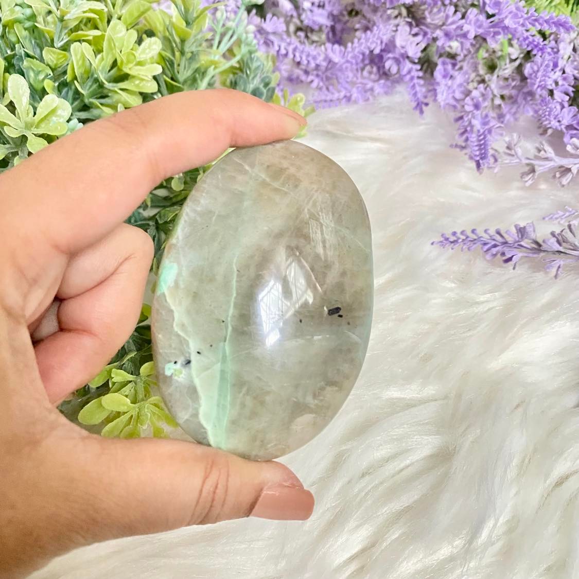 Natural Garnierite Green Moonstone