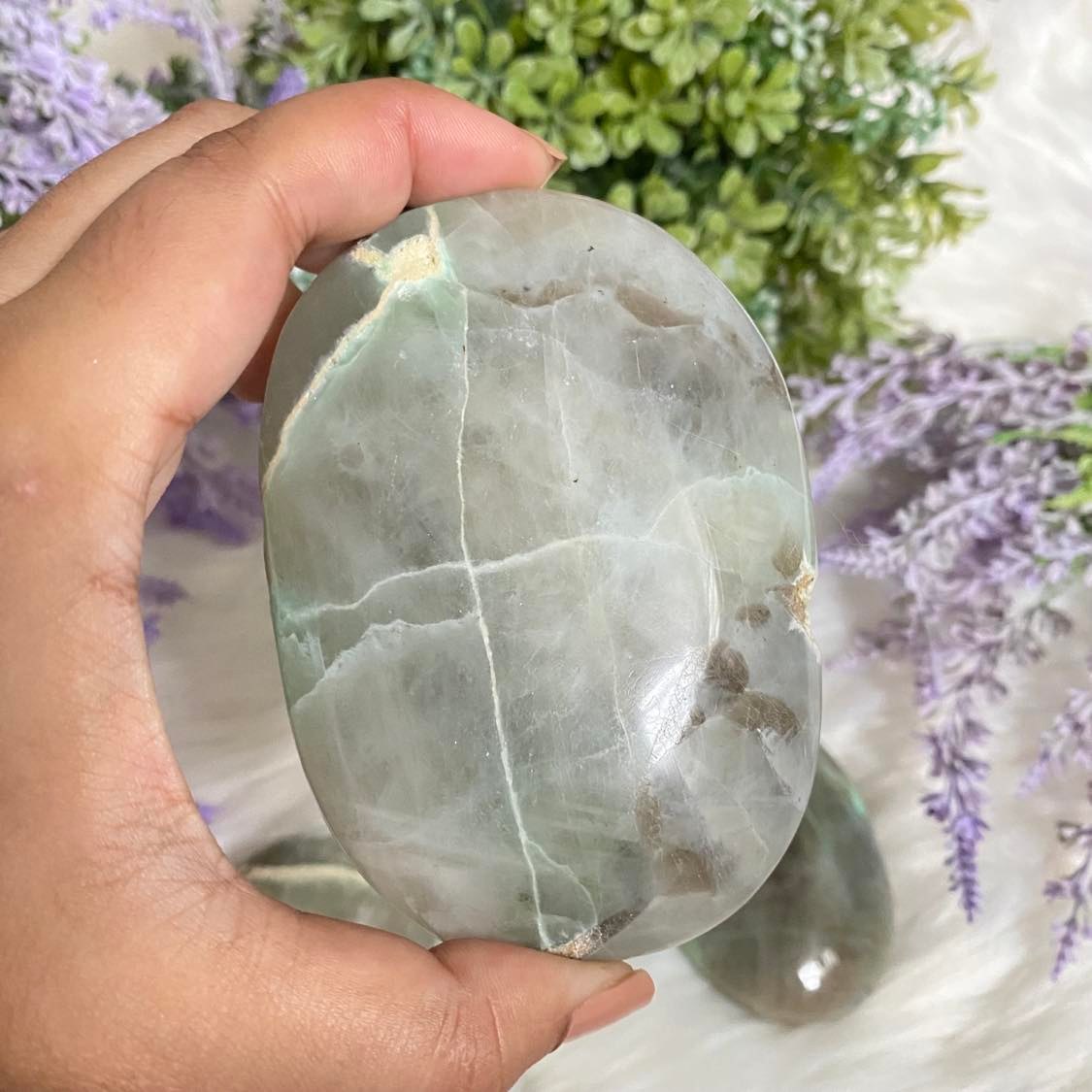 Natural Garnierite Green Moonstone
