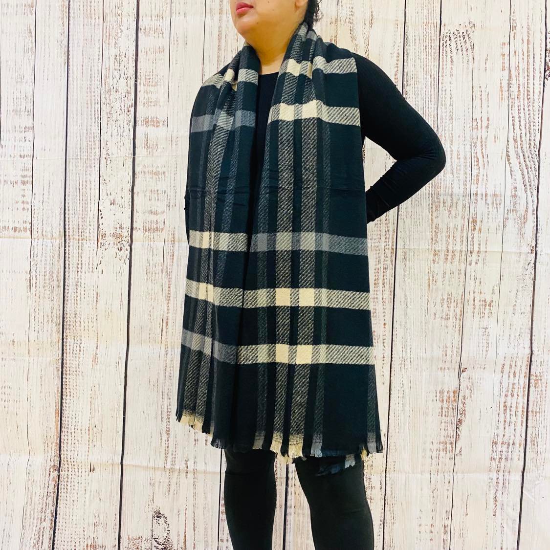 Women Plaid Winter Chunky Knit Shawl