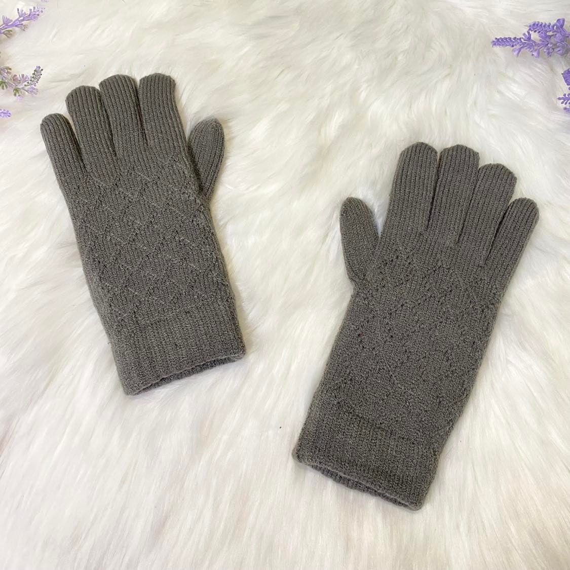Hand Knit Unisex Adult Gloves with Fleece Lining