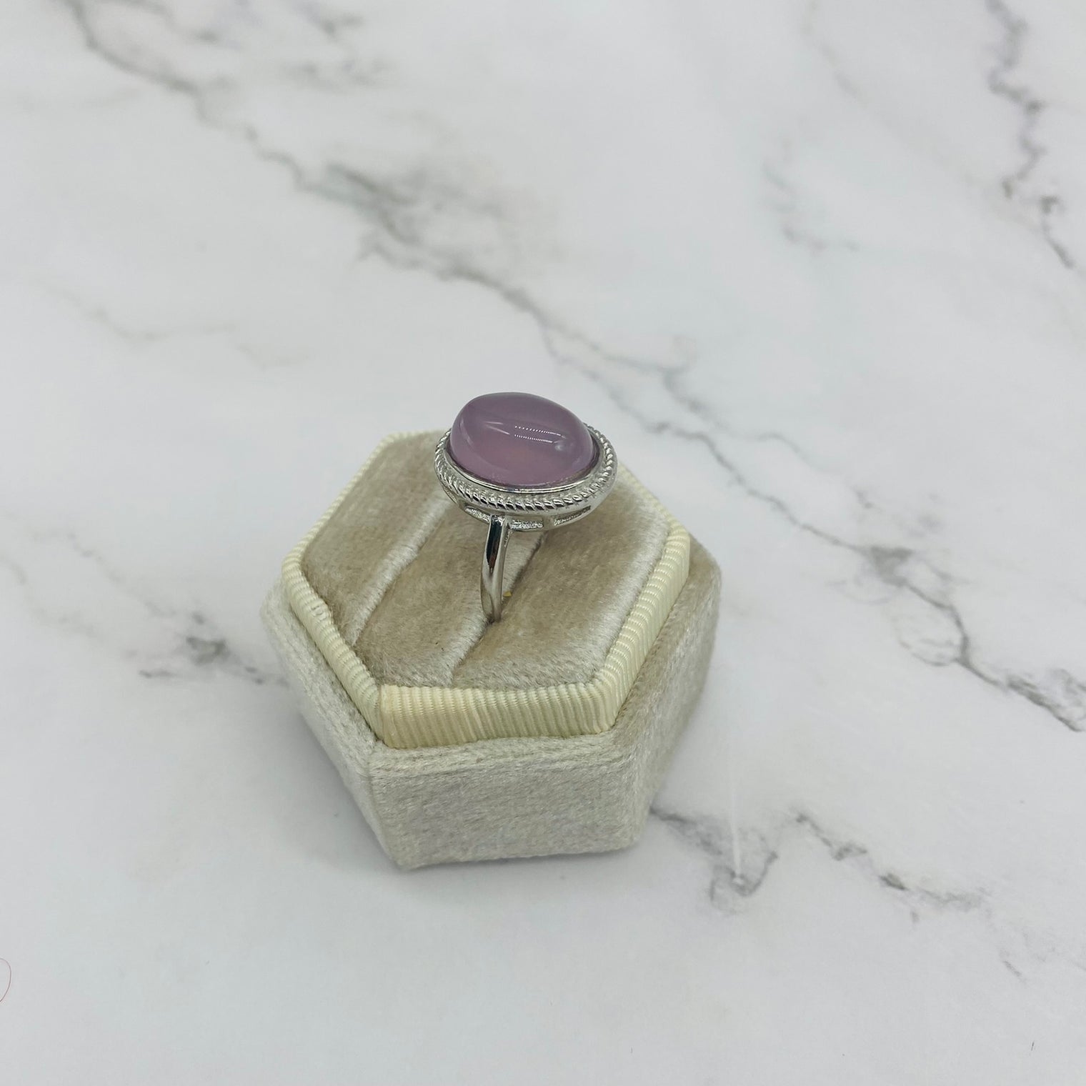 Rose Quartz Adjustable Ring, Handmade Ring, Crystal Ring, Chunky Crystal Ring, Stone Rings, Fashionable Crystal Rings, Adjustable Rings