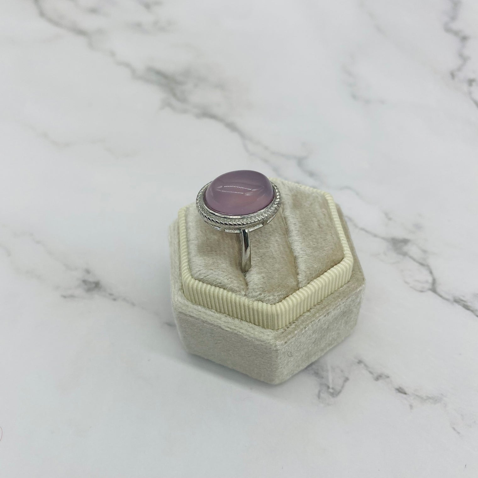 Rose Quartz Adjustable Ring, Handmade Ring, Crystal Ring, Chunky Crystal Ring, Stone Rings, Fashionable Crystal Rings, Adjustable Rings