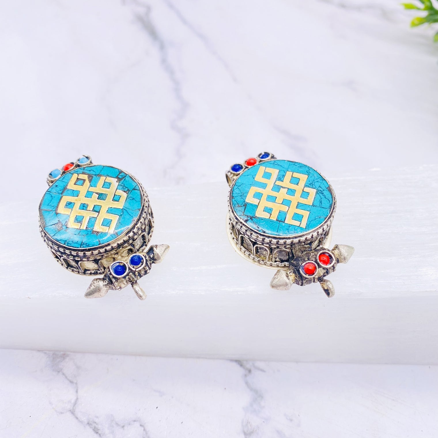 Infinity Box Pendant, Colorful Endless Knot Charms, Summer Jewelry, Infinity Charms, Ethnic Style Jewelry, Unisex Jewelry, Yoga Jewelry