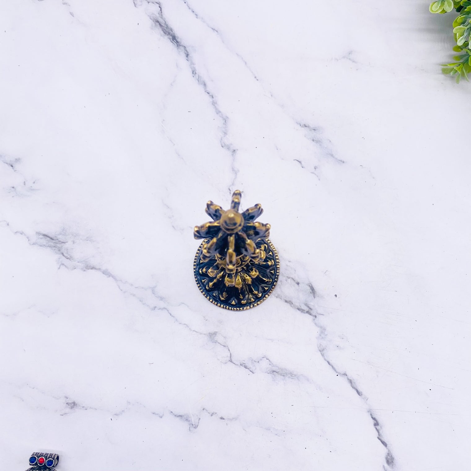 Single Vajra, Brass Dorje , Buddhist Meditation Ritual Objects, Solid Brass Vajta from Nepal, Tibetan Tantra Vajrayana , Handmade Dorje