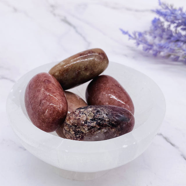 Purple Aventurine Palm stone, Polished Crystal, Chakra Healing Stone, Energy Balancing Gemstone, Stress Reliever Stone, Crystal for Harmony