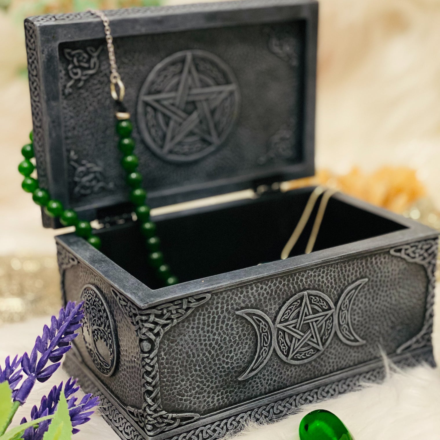 Mother Earth Gaia Metal Box