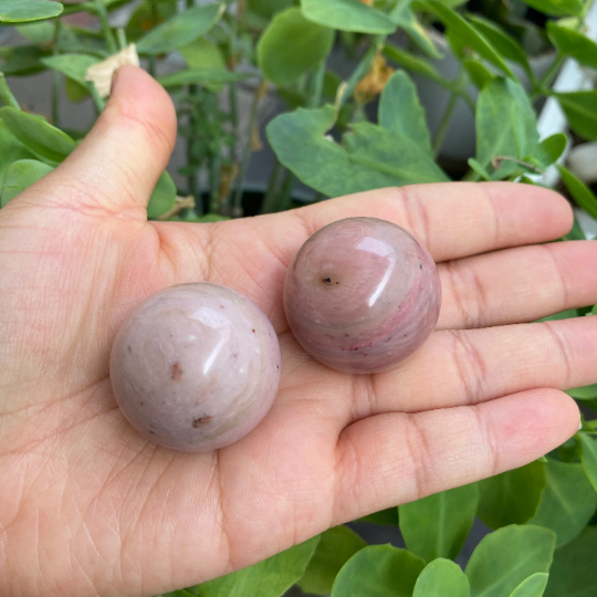 Rhodonite Sphere, Rhodonite Crystal, Small Rhodonite Sphere, Gemstone Balls, Calming Crystal, Heart Chakra Gemstone, Grounding Crystals,