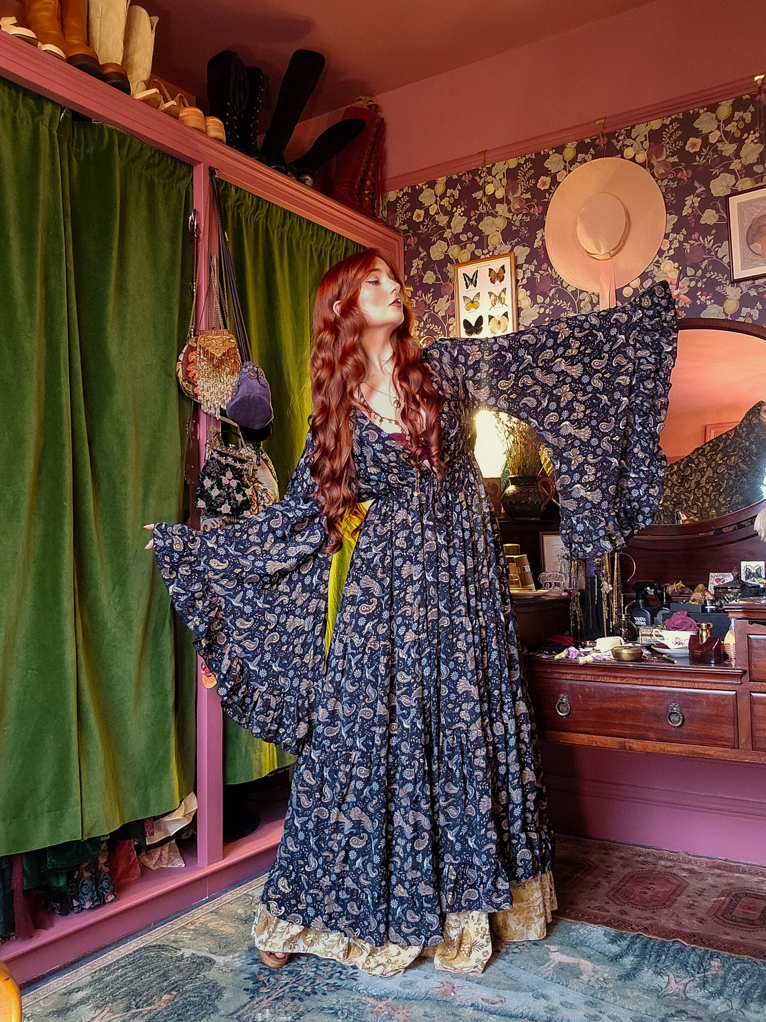 Winged Meadow Duster