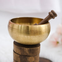 Hand Hammered 4.2 to 5.5 Singing Bowl