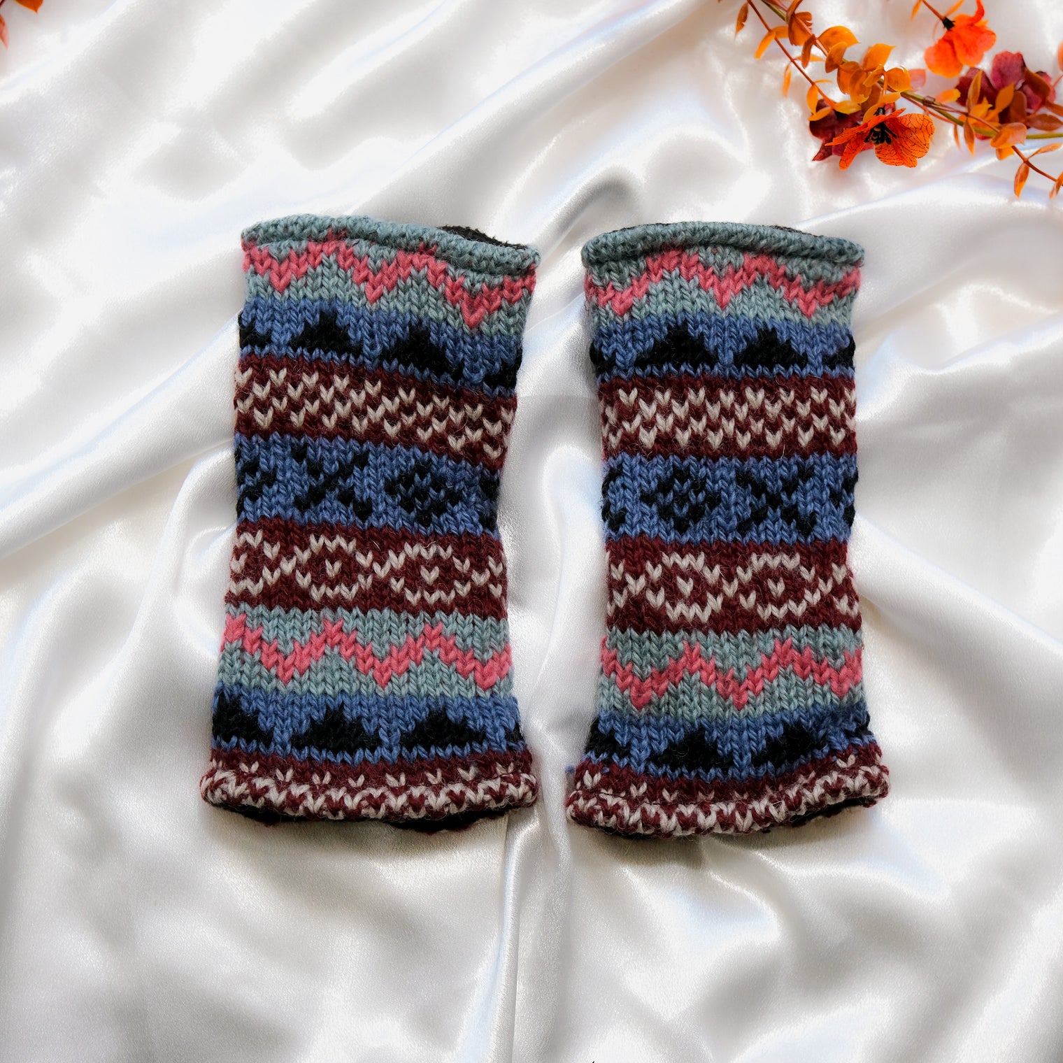 Stripey Multicolor Handwarmer with Fleece Lining