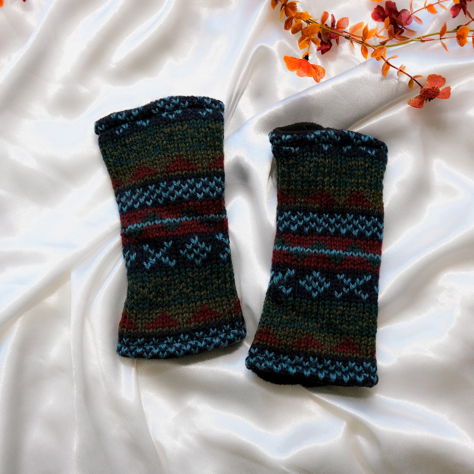 Stripey Multicolor Handwarmer with Fleece Lining