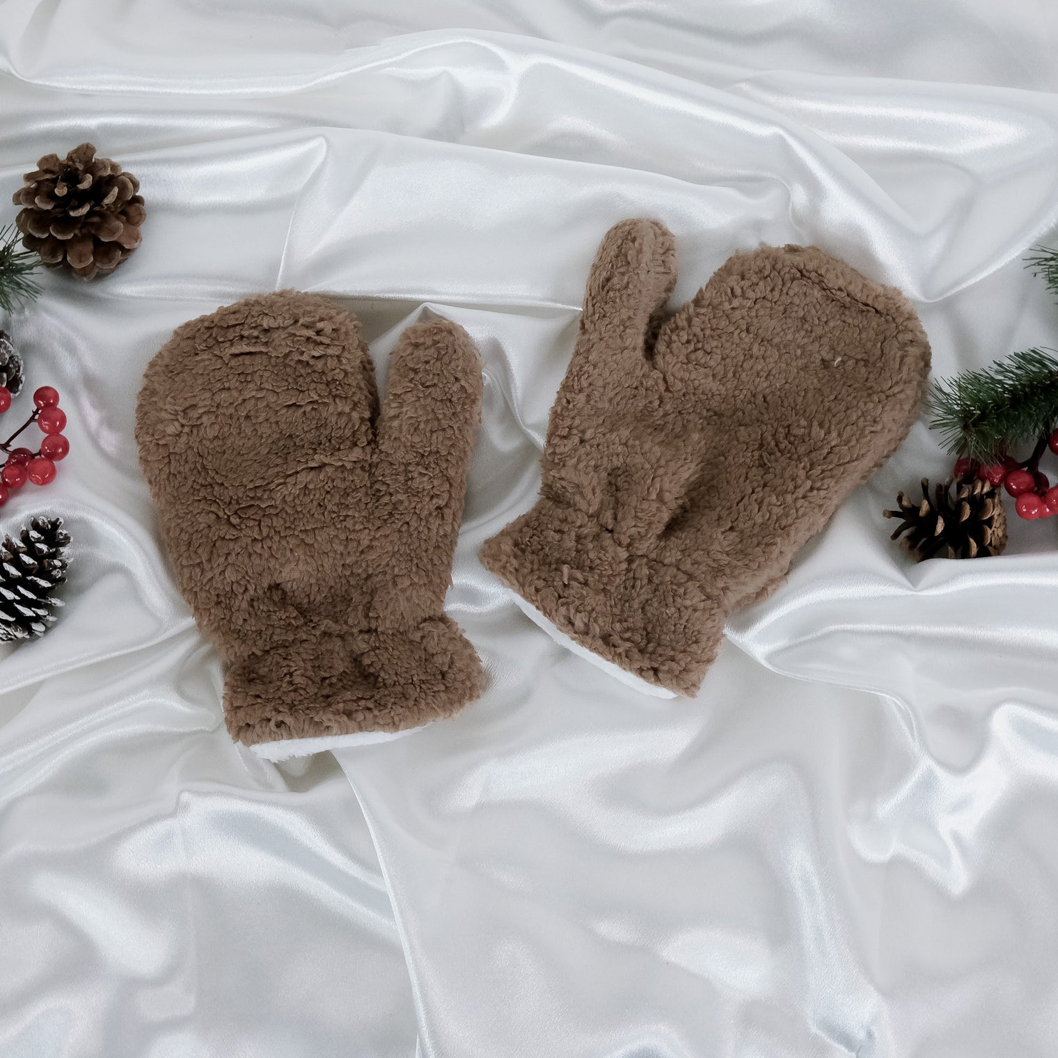 Fleece Adult Stretchy Mitten