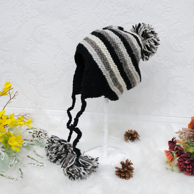 HandKnit Woolen Bobble Hat