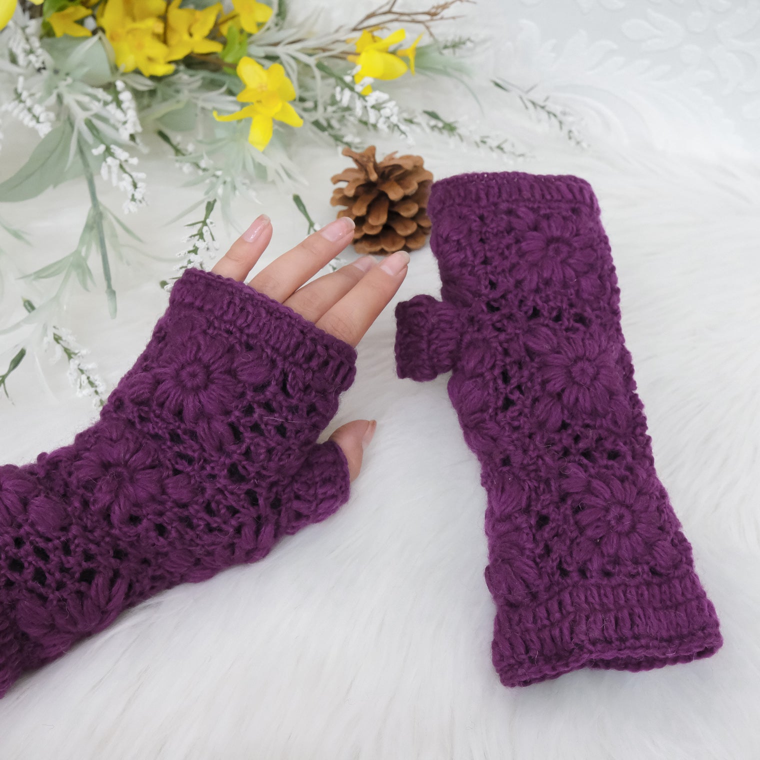 Crochet Solid Color Fleece Lined Gloves