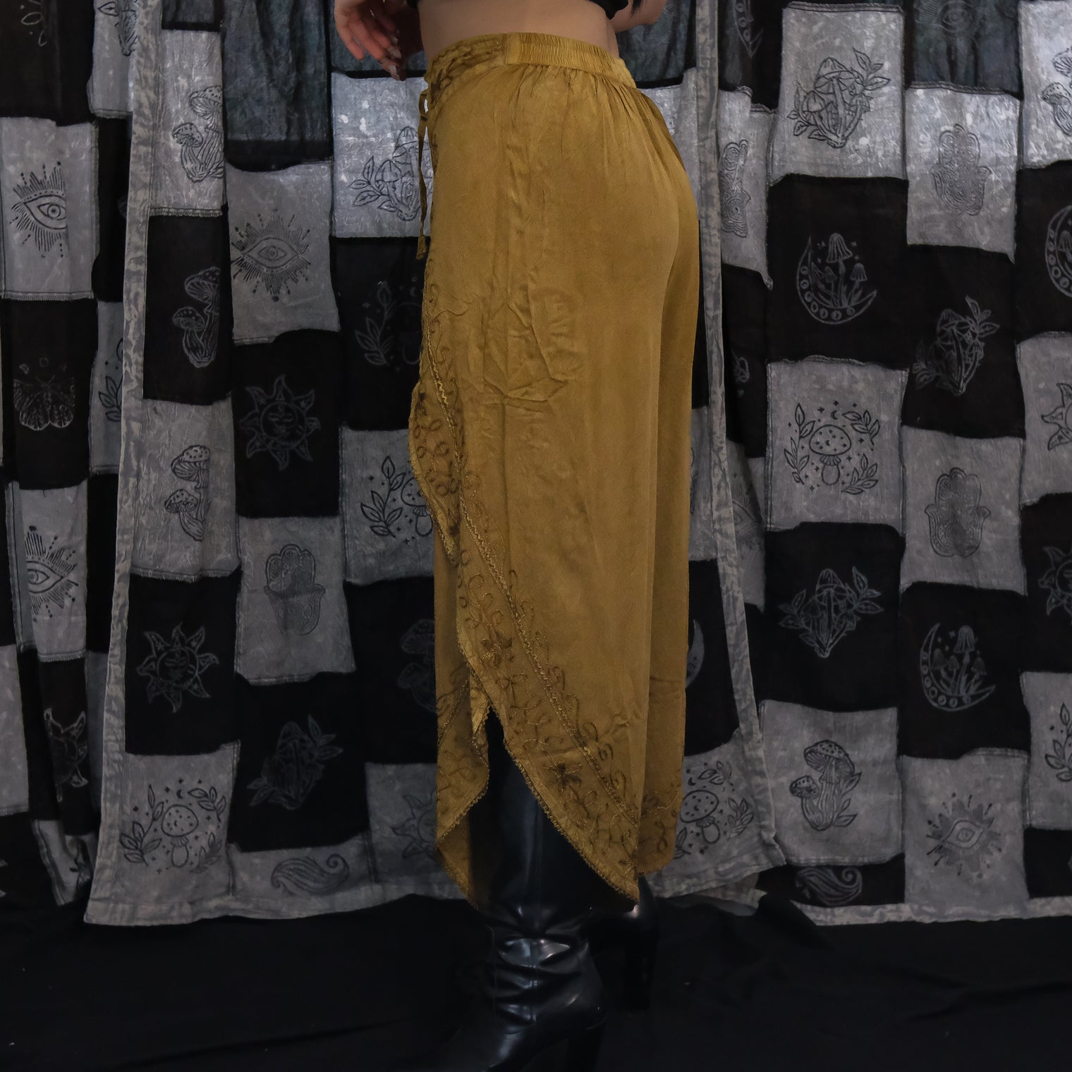 Flowy High Slit Embroidery Palazzo Pants