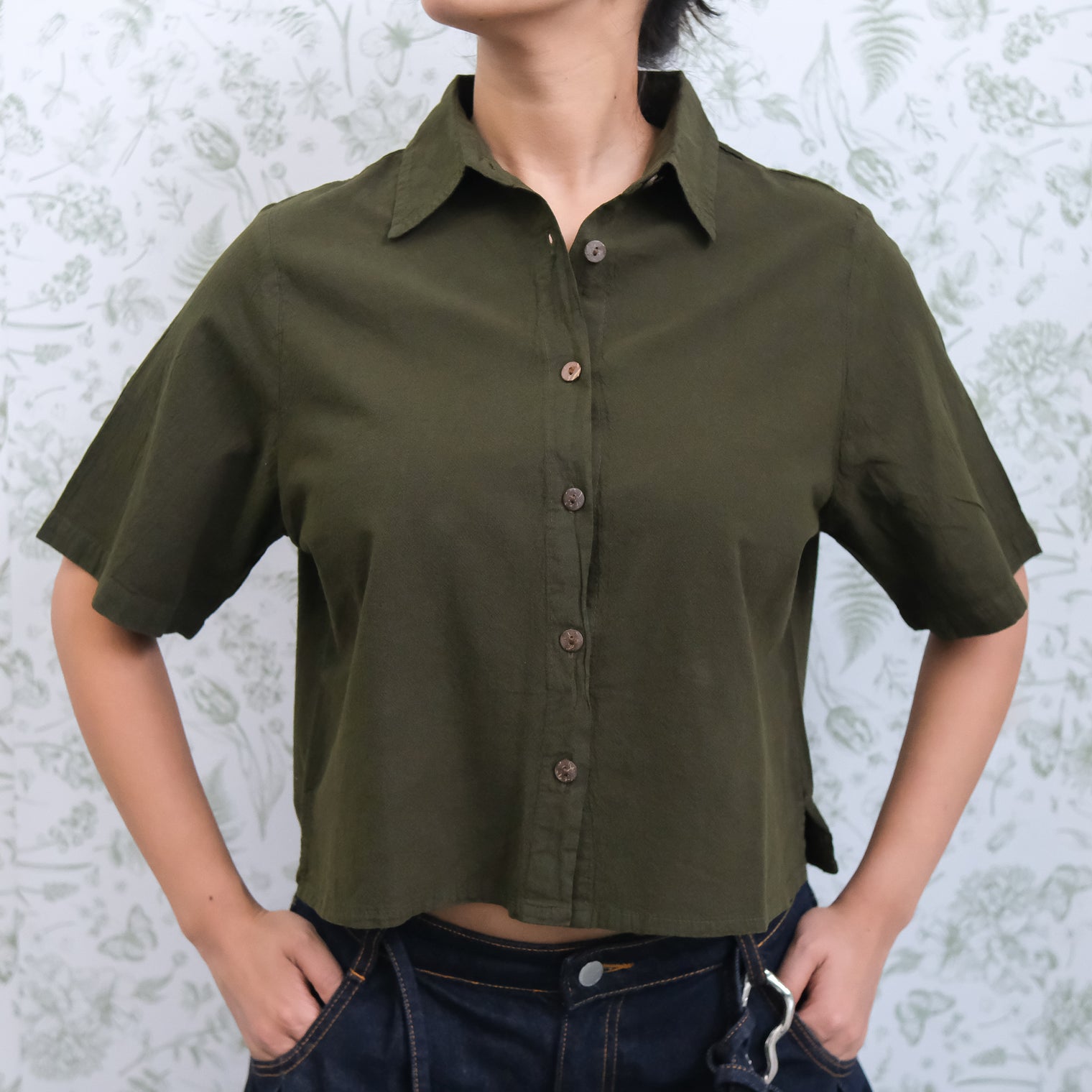 Women's Cotton Crop Button Down Shirt