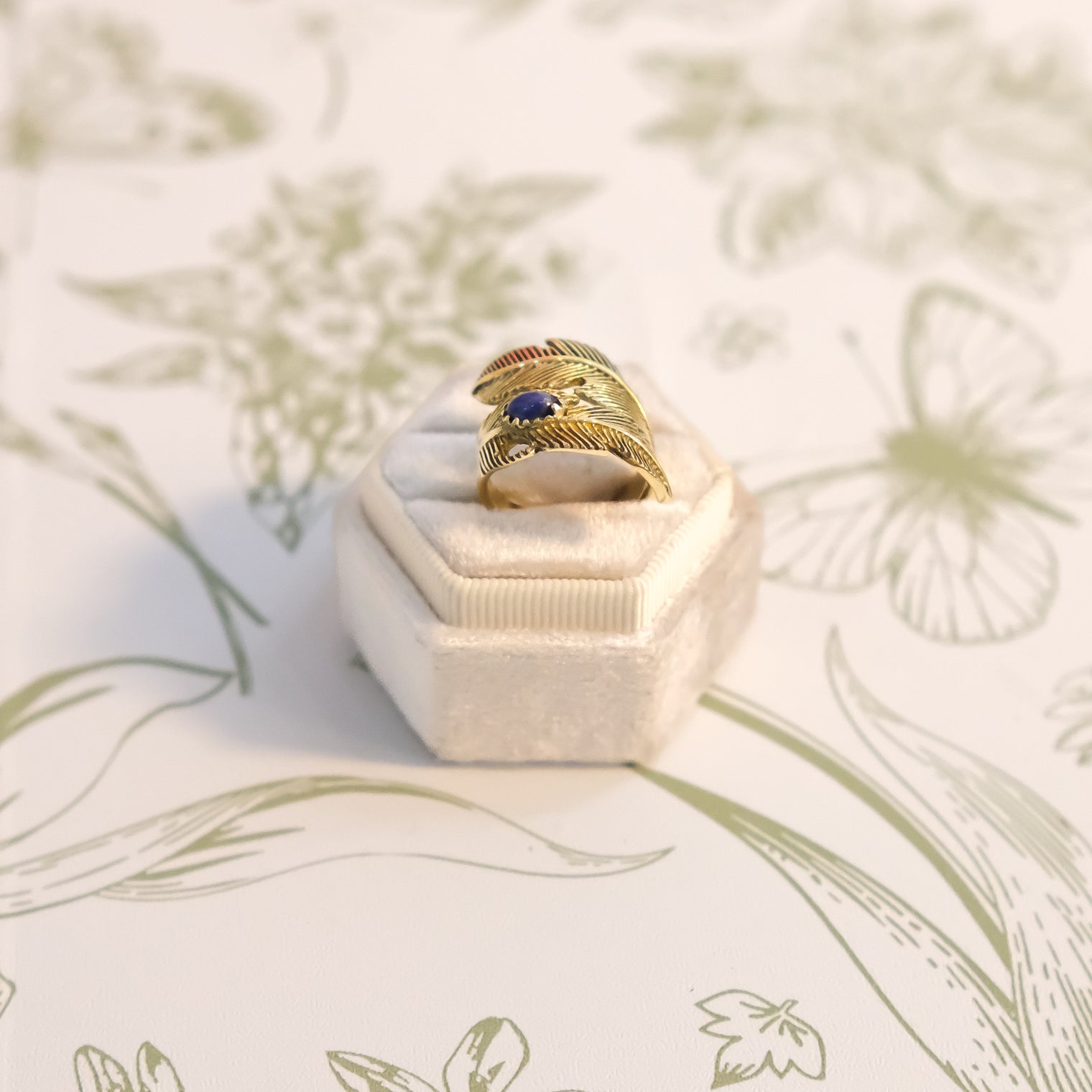 Golden Feather Adjustable Ring