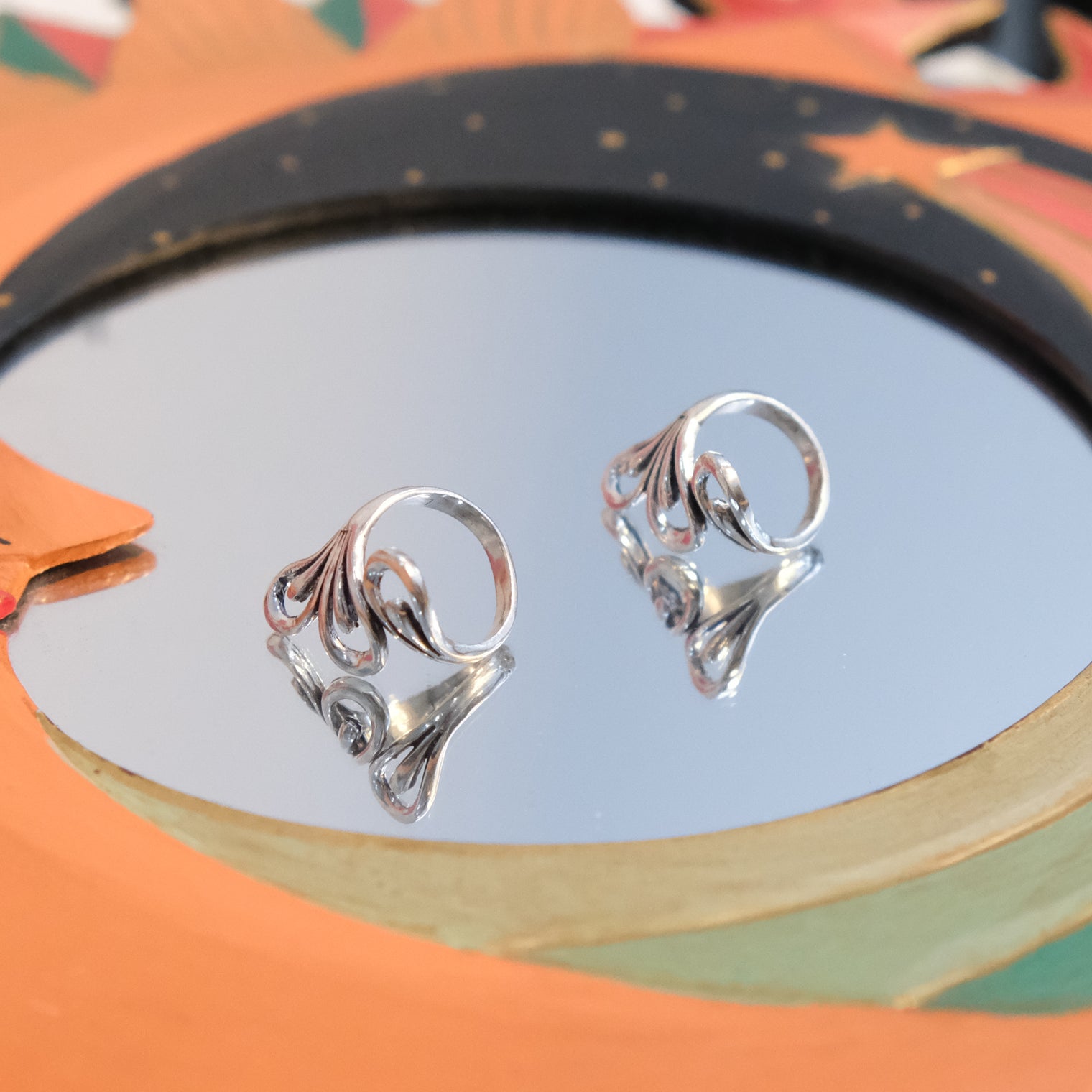 Adjustable Swirl Statement Ring
