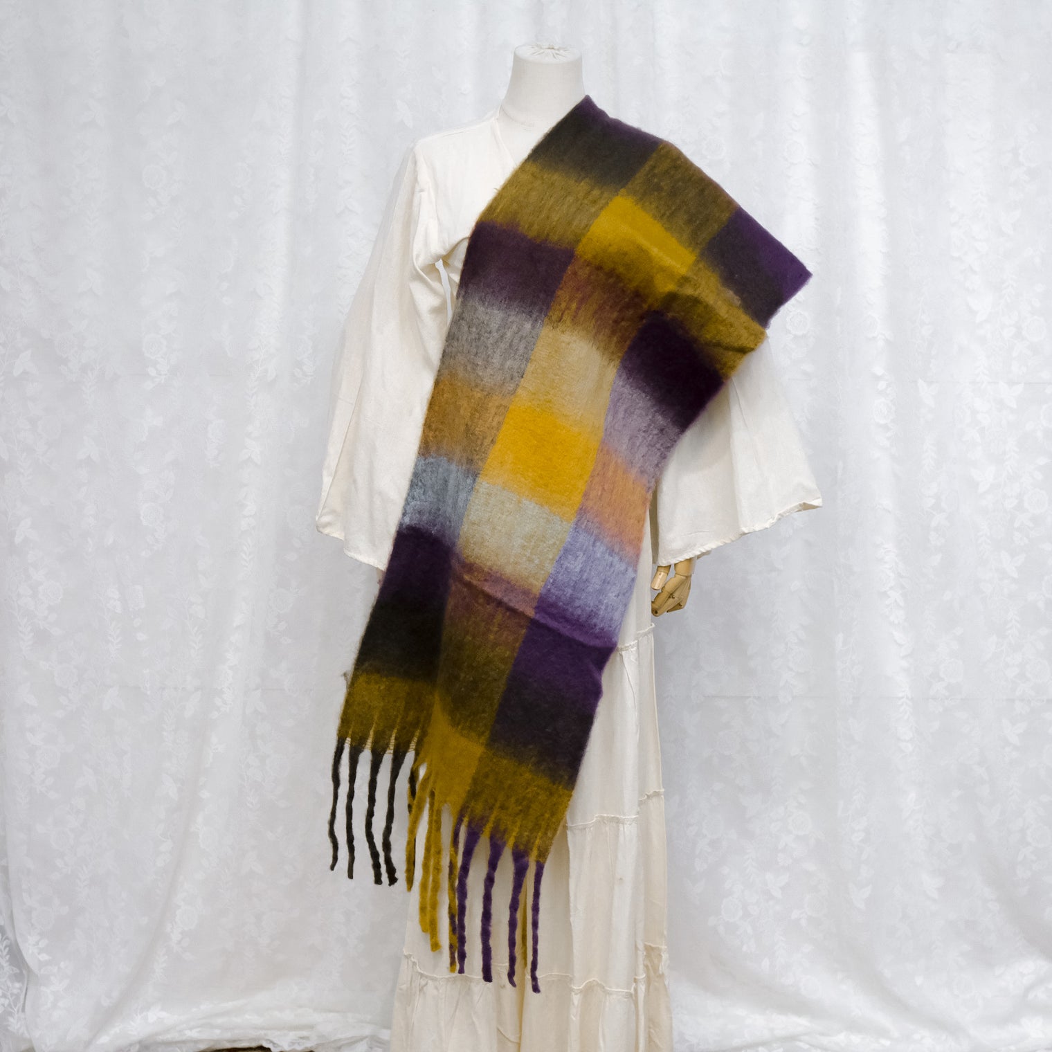 Oversized Plaid Winter Scarfs